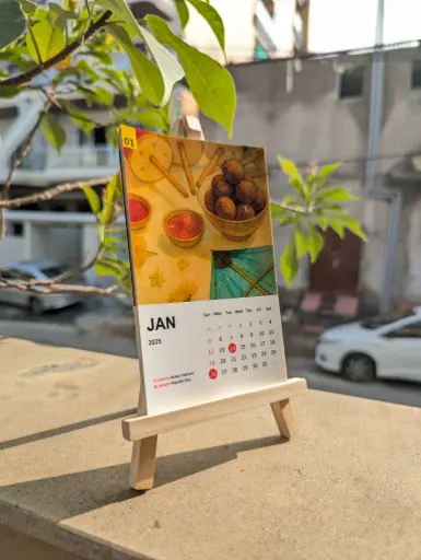 Personalized Desk Calendar with Wooden Easel Stand – Customizable Monthly Calander for Office & Home Decor, Holiday Marked